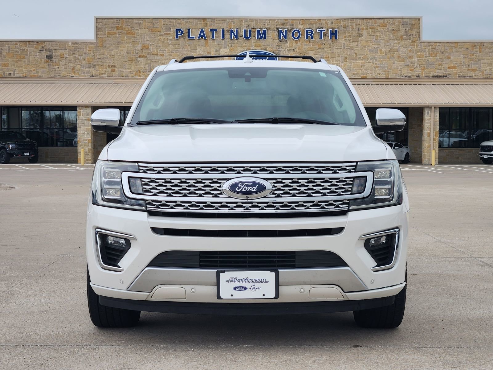 Used 2019 Ford Expedition Platinum RWD image 6
