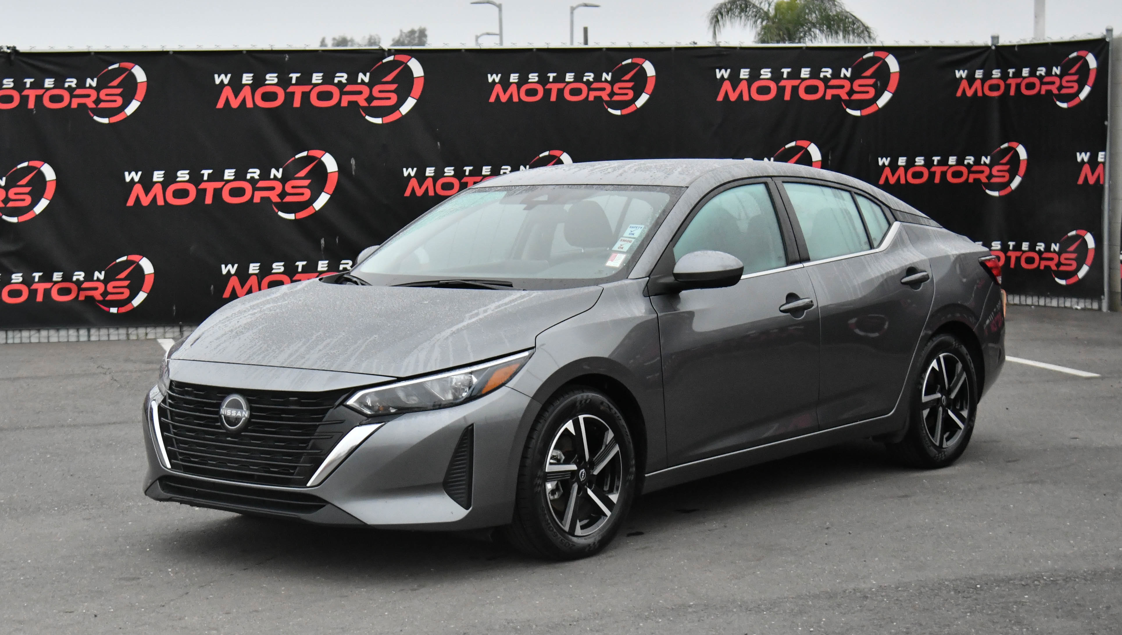 Used 2024 Nissan Sentra SV image 3