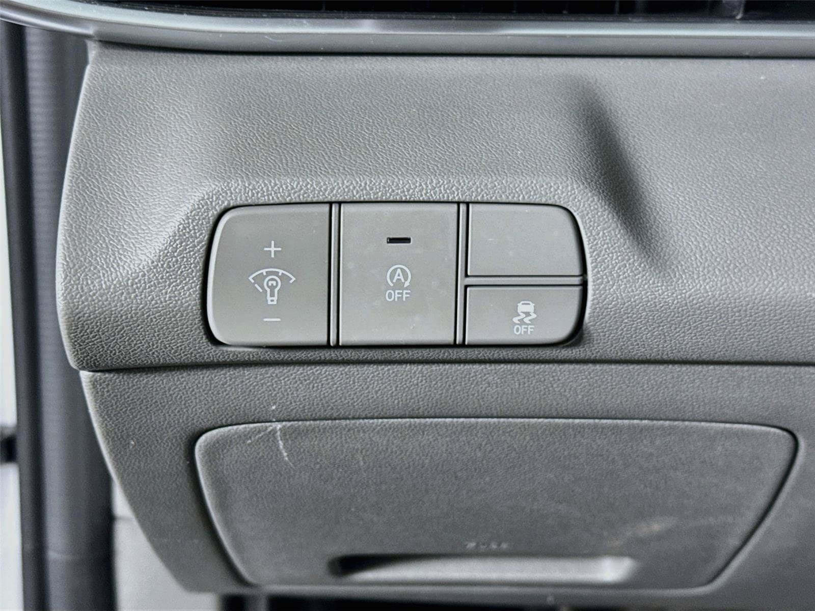 Used 2024 Hyundai Elantra SE FWD image 10