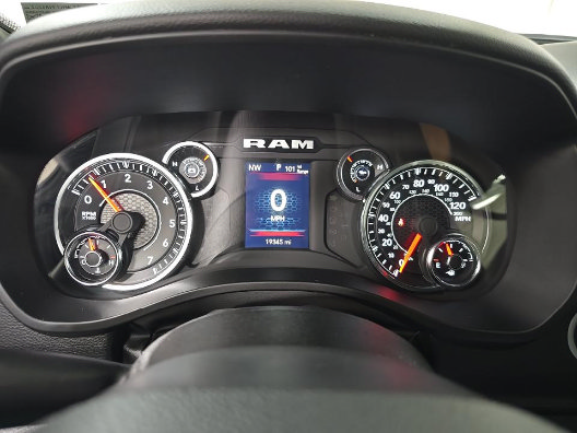 Used 2023 RAM 1500 Big Horn AWD/4WD image 10