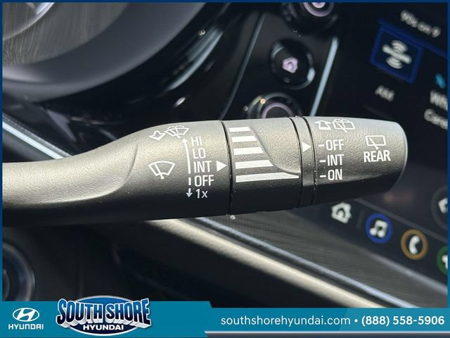 Used 2023 Buick Envision Essence FWD image 26