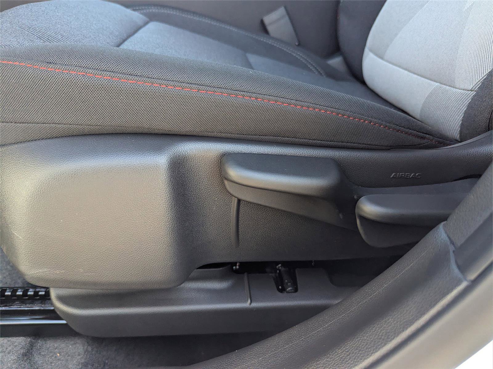 New 2026 Chevrolet Trax RS w/ Driver Confidence Package FWD image 36