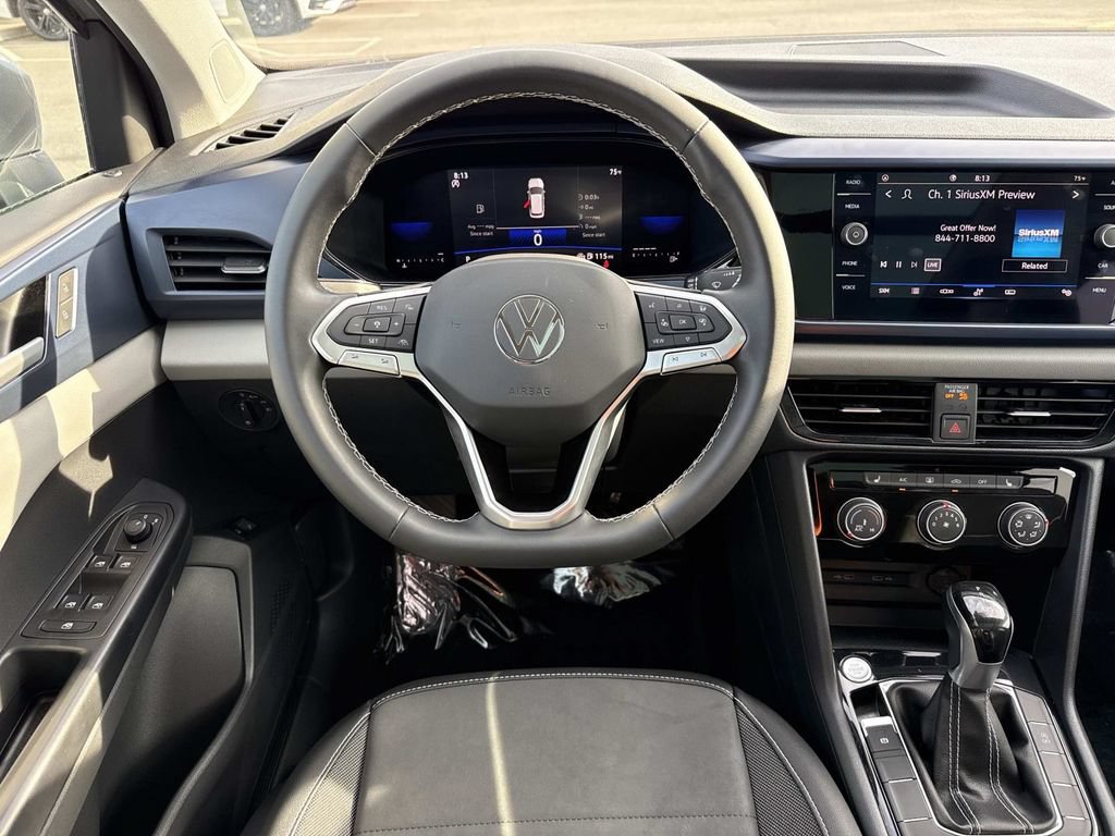 Used 2023 Volkswagen Taos SE w/ Panoramic Sunroof Package FWD image 13