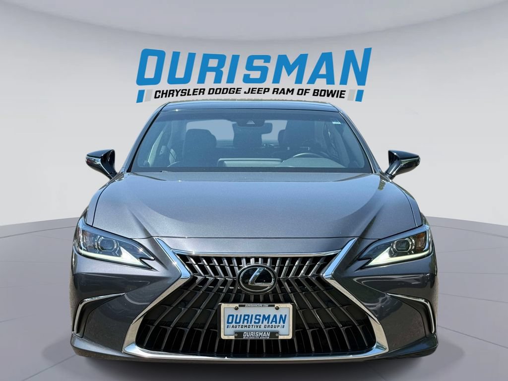 Used 2022 Lexus ES 350 w/ Luxury Package FWD image 6