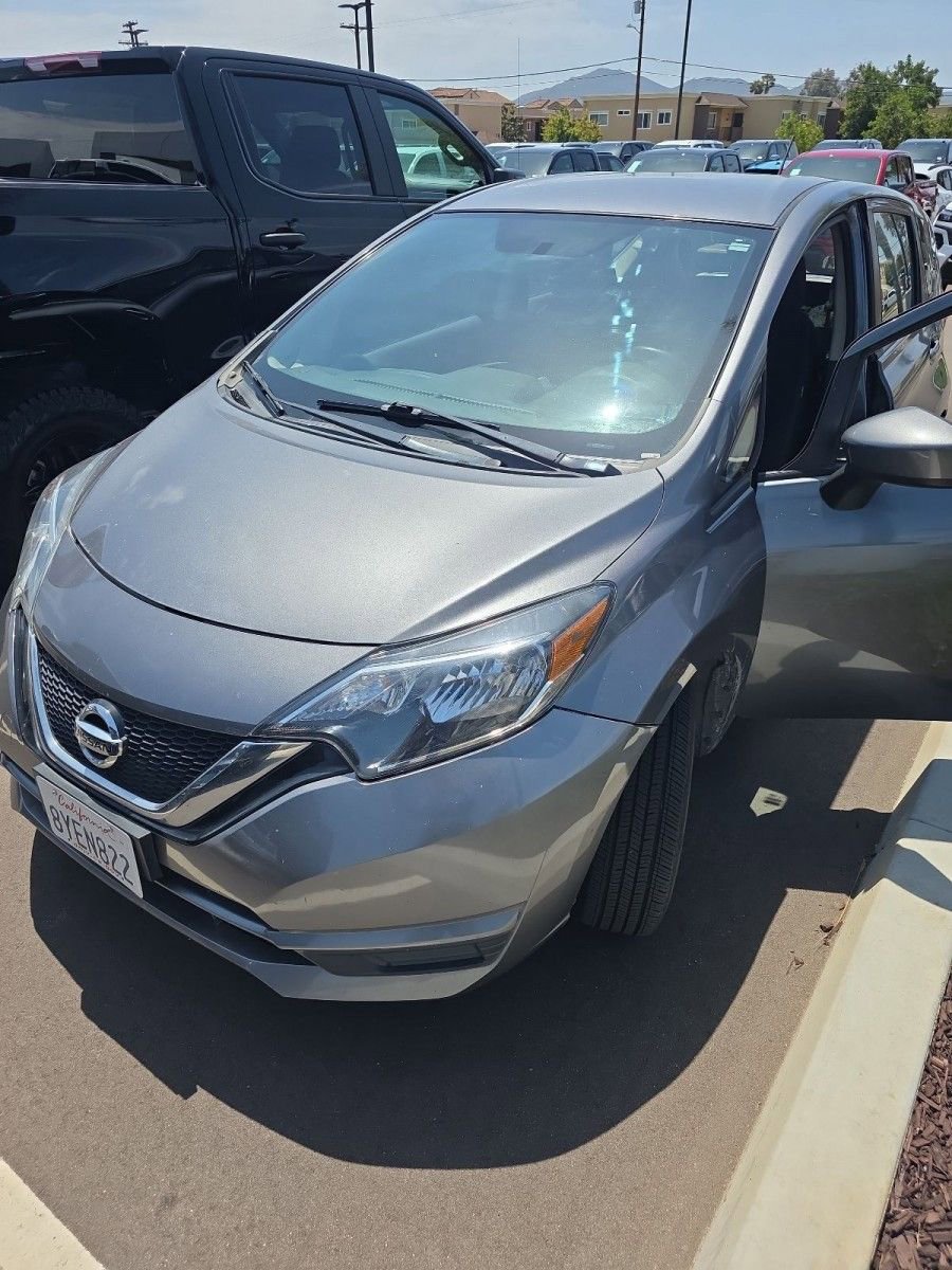 Used 2018 Nissan Versa Note SV FWD image 5
