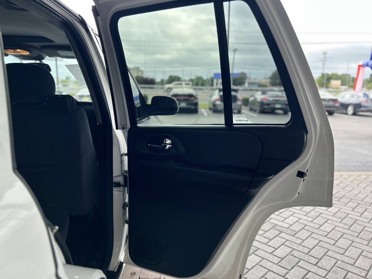 Used 2007 Chevrolet TrailBlazer SS RWD image 52