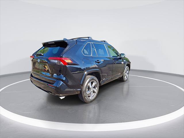Certified 2021 Toyota RAV4 SE w/ Weather & Moonroof Package AWD/4WD image 10