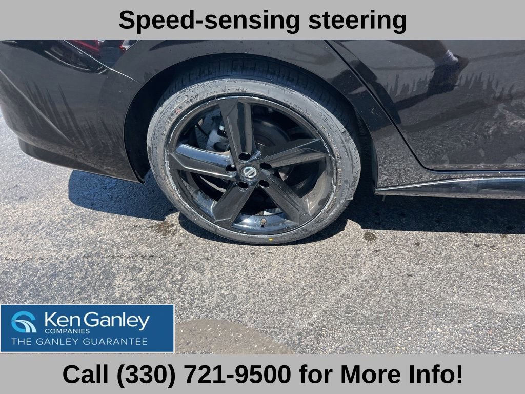 Used 2022 Nissan Sentra SR w/ Midnight Edition FWD image 22