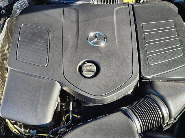 New 2026 Mercedes-Benz GLC 300 image 16