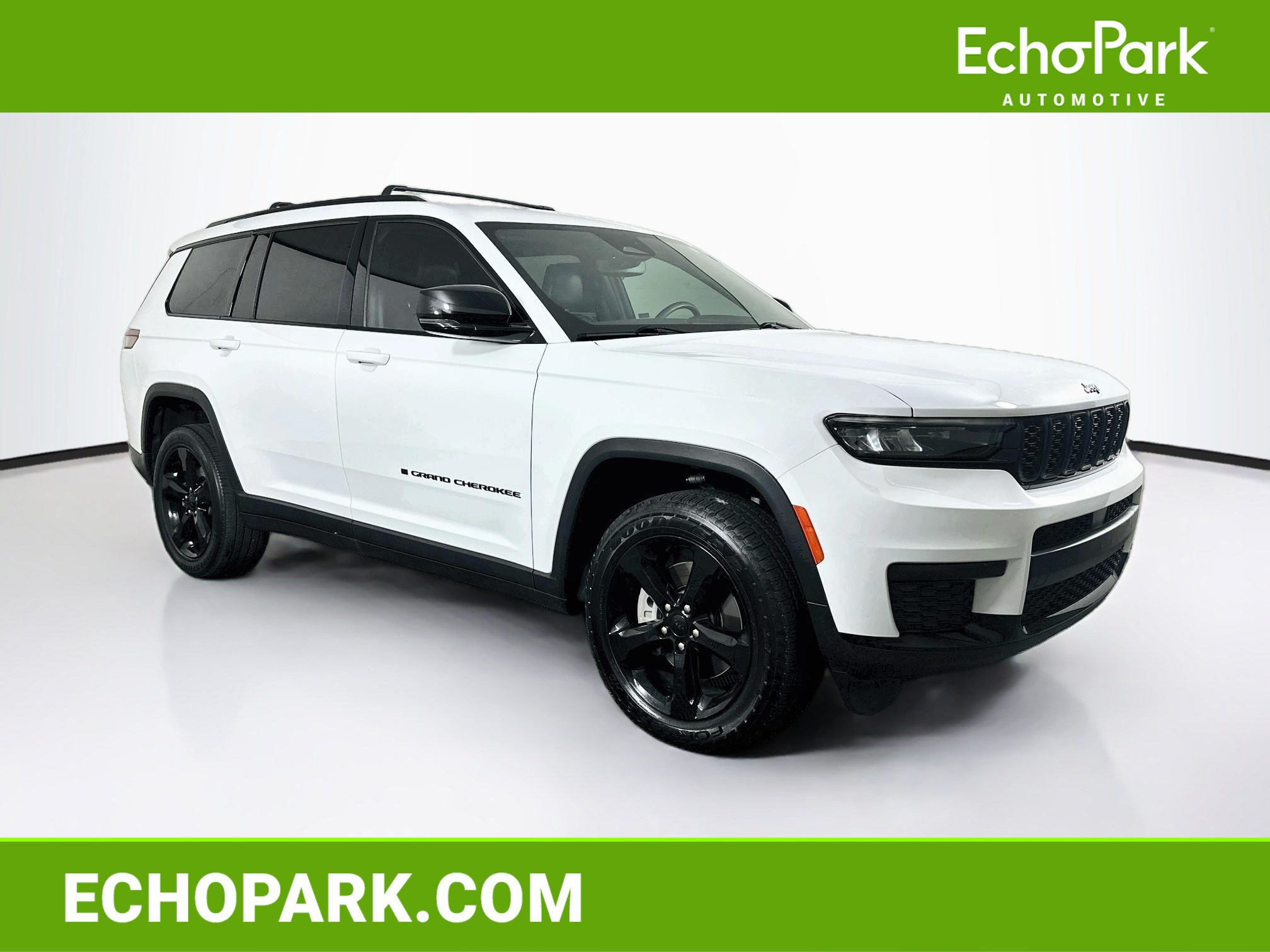 Used 2023 Jeep Grand Cherokee L Laredo AWD/4WD image 1