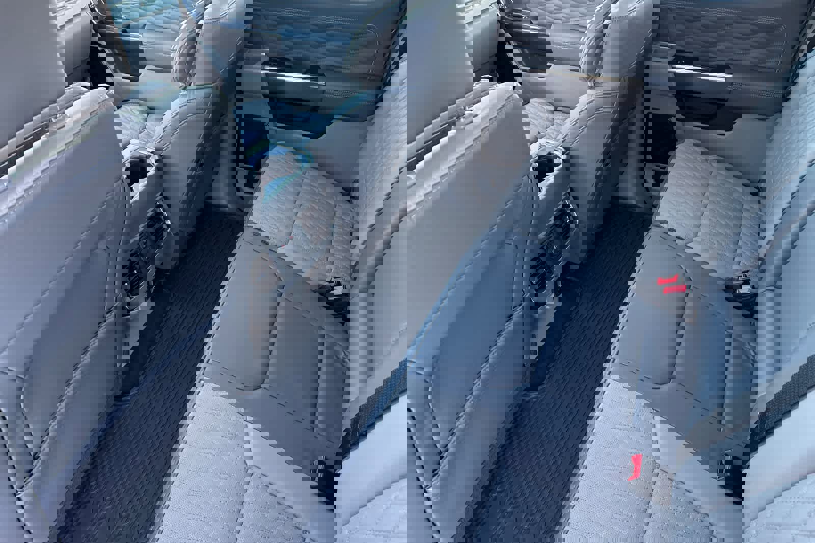 Used 2026 Ford F350 Platinum w/ Platinum Plus Package image 4