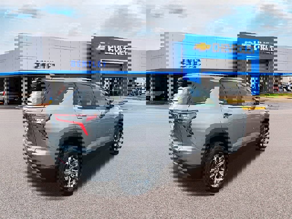 New 2026 Chevrolet Equinox LT image 5