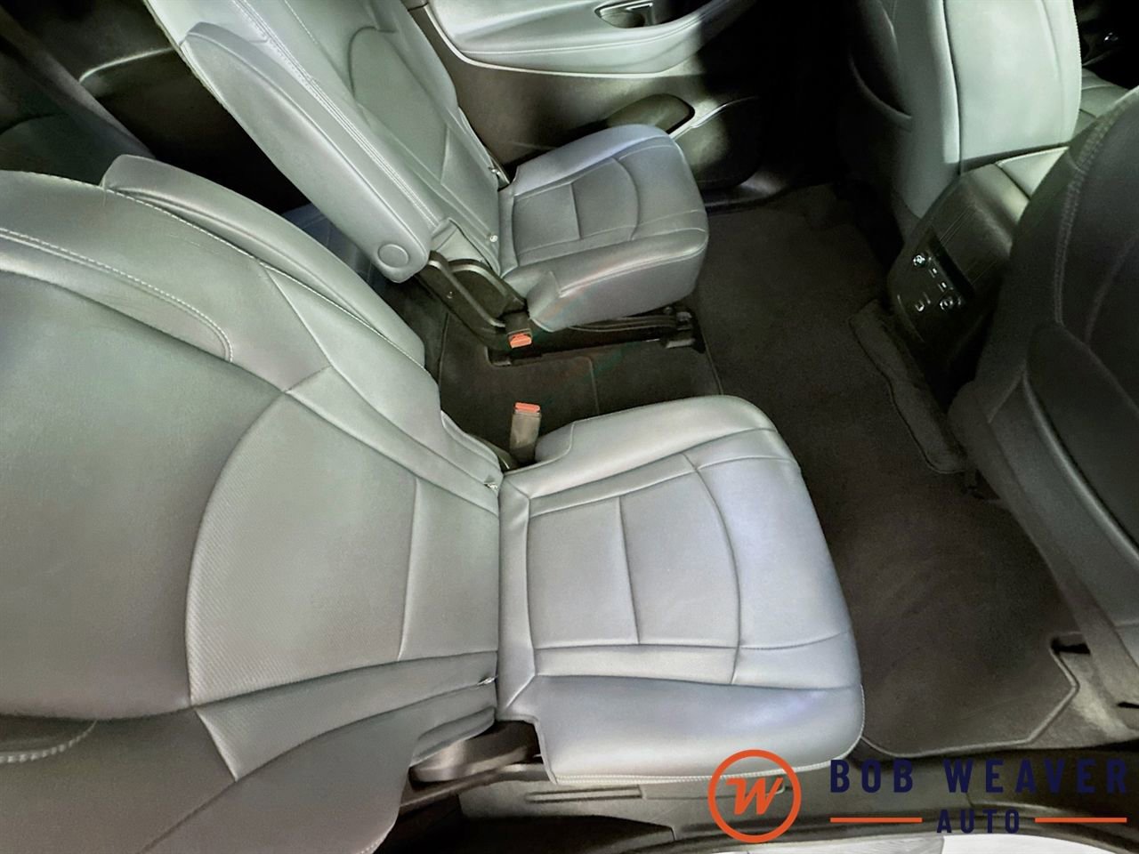 Used 2021 Buick Enclave Essence image 30