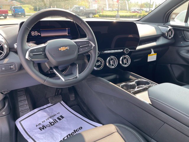 New 2026 Chevrolet Blazer EV LT FWD image 12