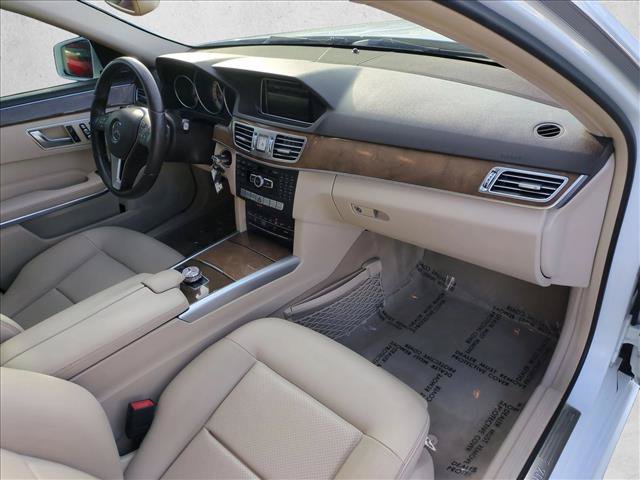 Used 2015 Mercedes-Benz E 350 Sedan image 23