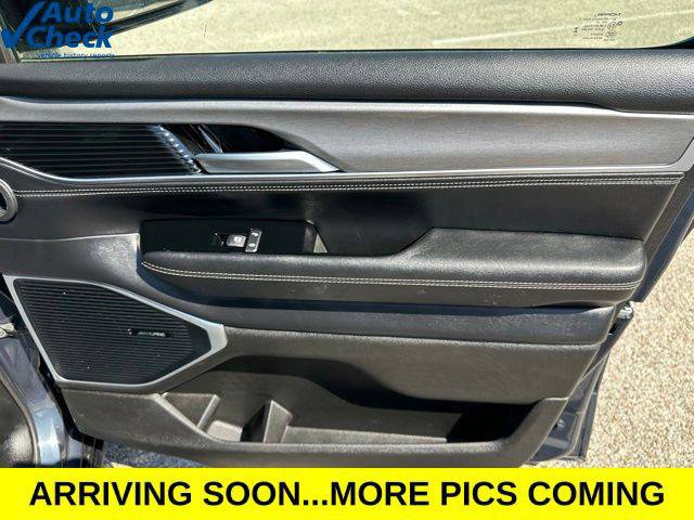 Certified 2024 Jeep Wagoneer Series II AWD/4WD image 58