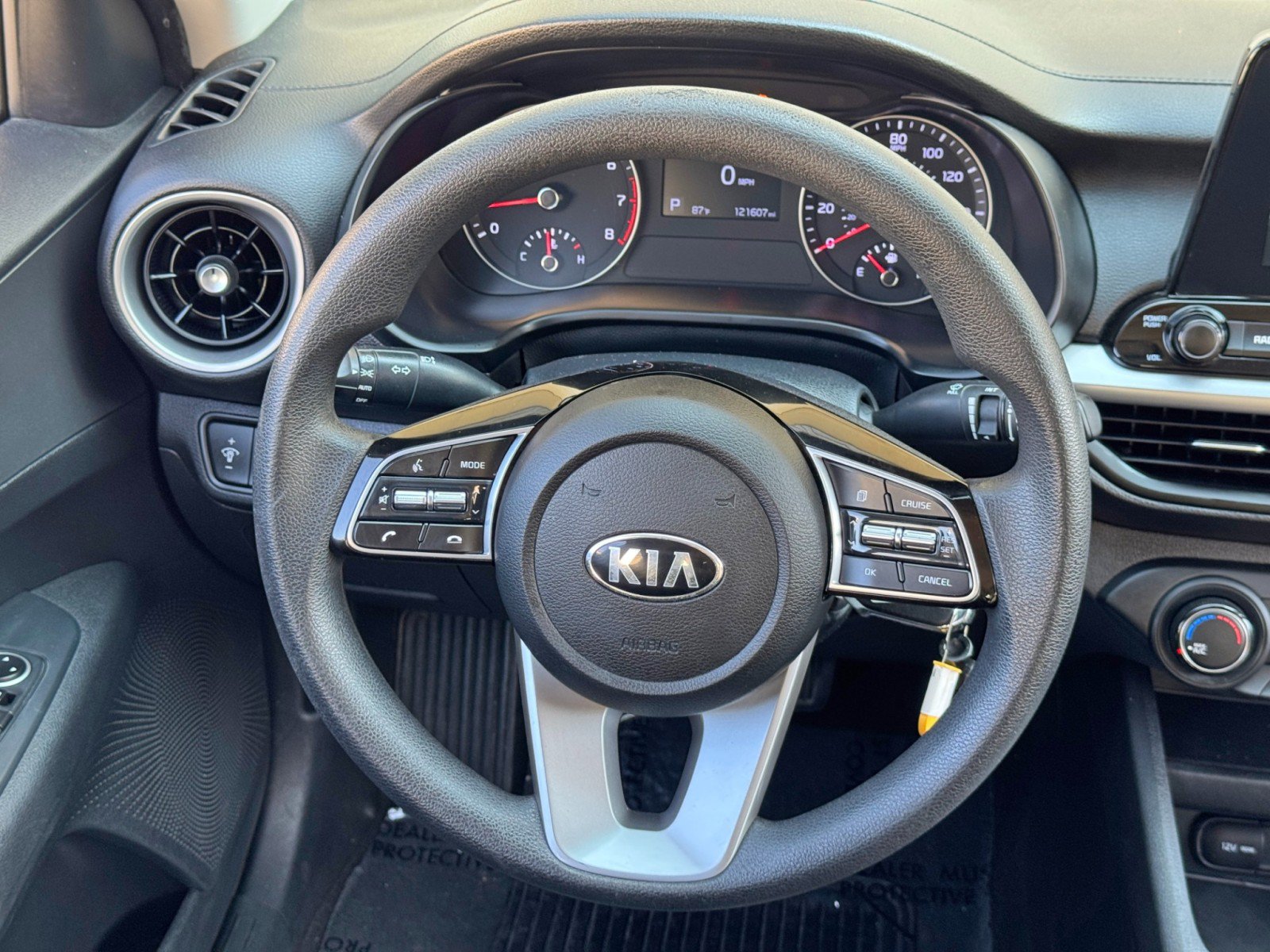 Used 2021 Kia Forte LXS FWD image 18