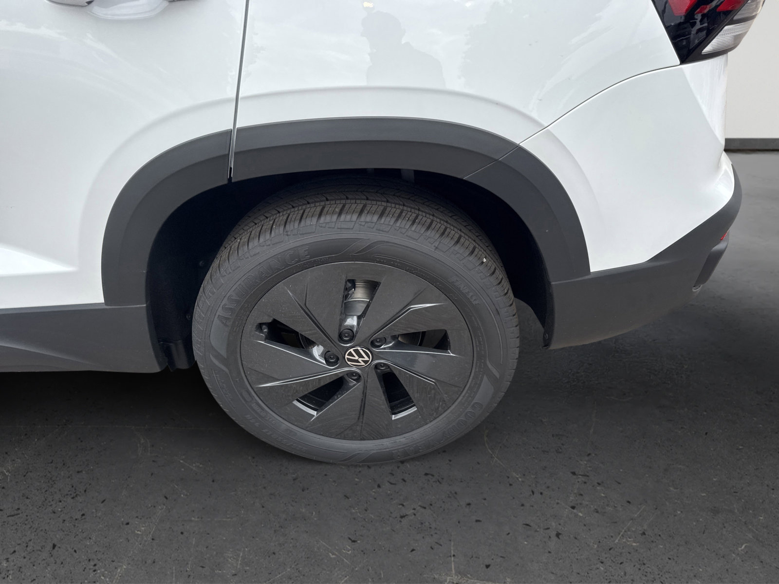 New 2026 Volkswagen Taos S image 7