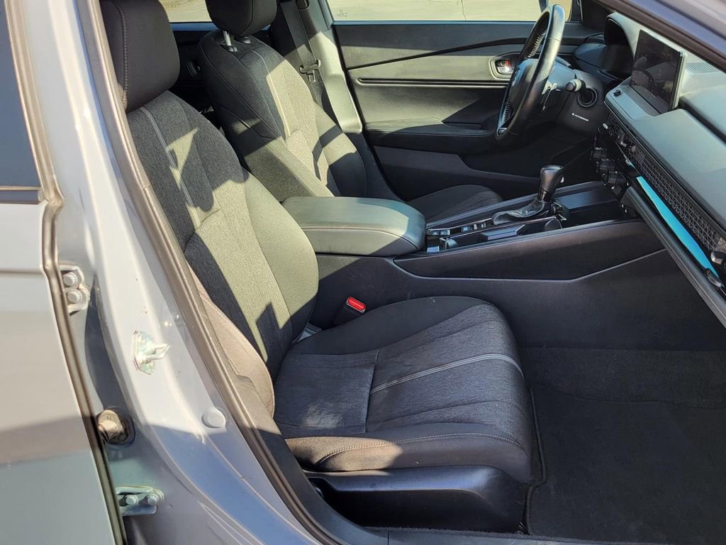 Used 2024 Honda Accord Sport image 10