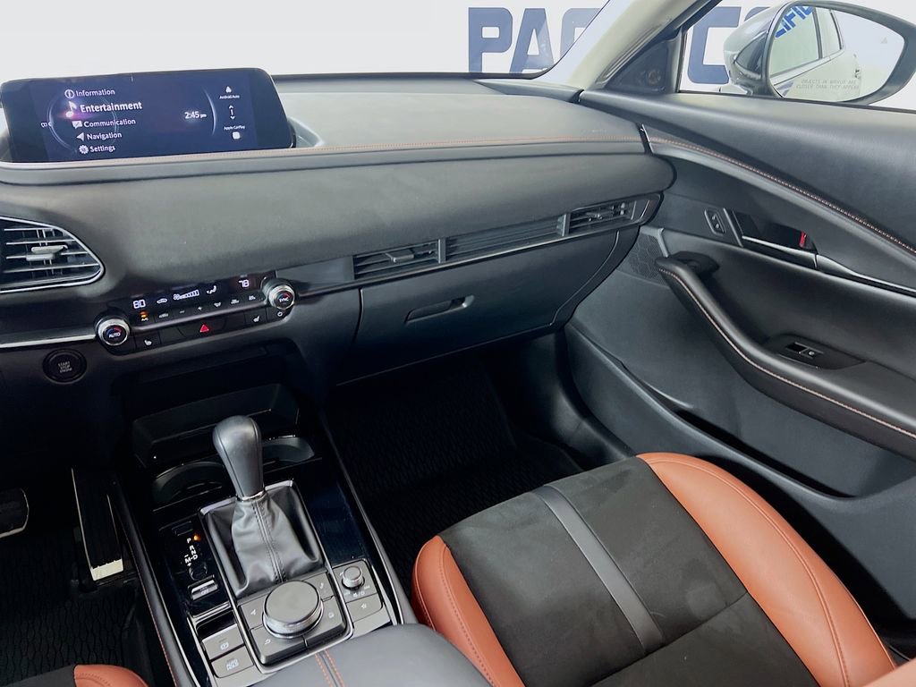 Certified 2025 MAZDA CX-30 Carbon image 28
