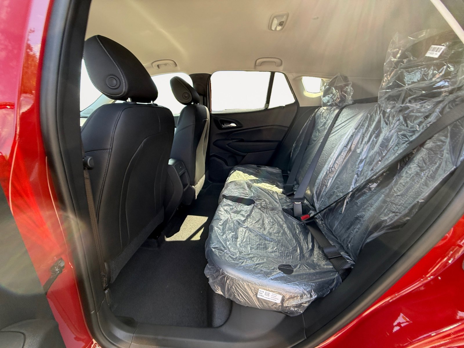 New 2026 Chevrolet Trax LT w/ Driver Confidence Package FWD image 12