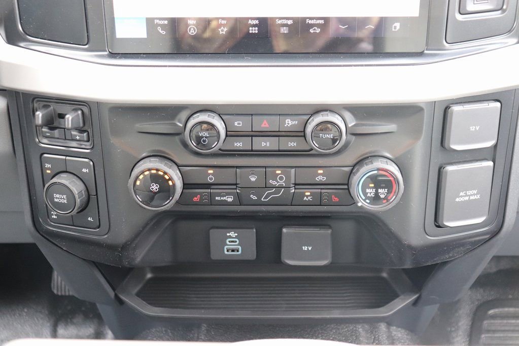 New 2026 Ford F350 XLT w/ XLT Premium Package image 23