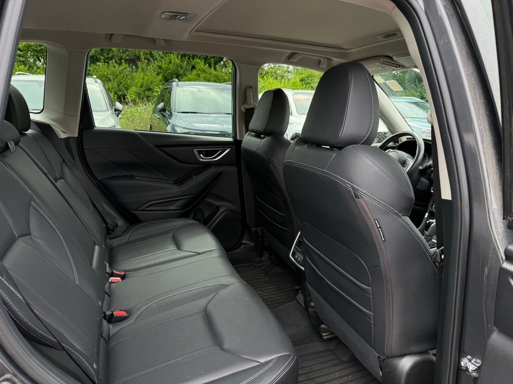 Used 2020 Subaru Forester Limited AWD/4WD image 17