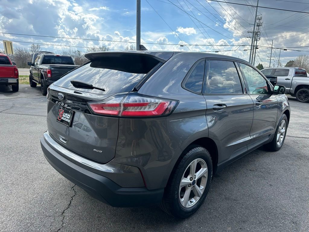 Used 2022 Ford Edge SE image 7
