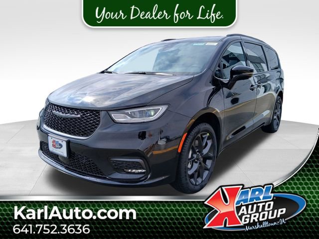 New 2026 Chrysler Pacifica Select w/ S Appearance Package AWD/4WD image 1