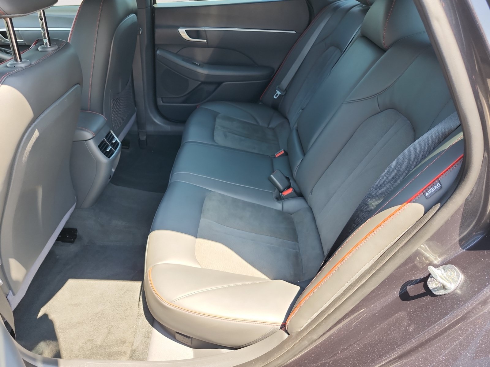 Used 2022 Hyundai Sonata SEL Plus w/ Preferred Accessory Package FWD image 13