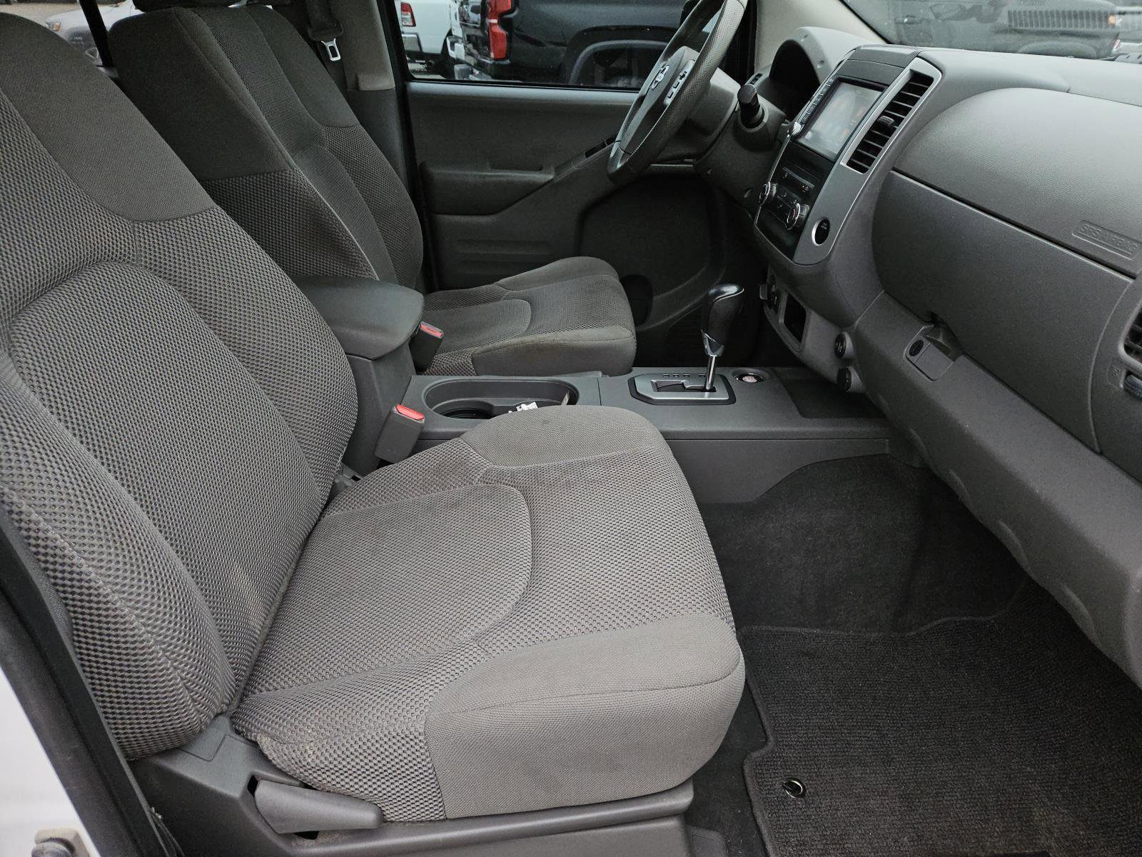 Used 2021 Nissan Frontier SV AWD/4WD image 28