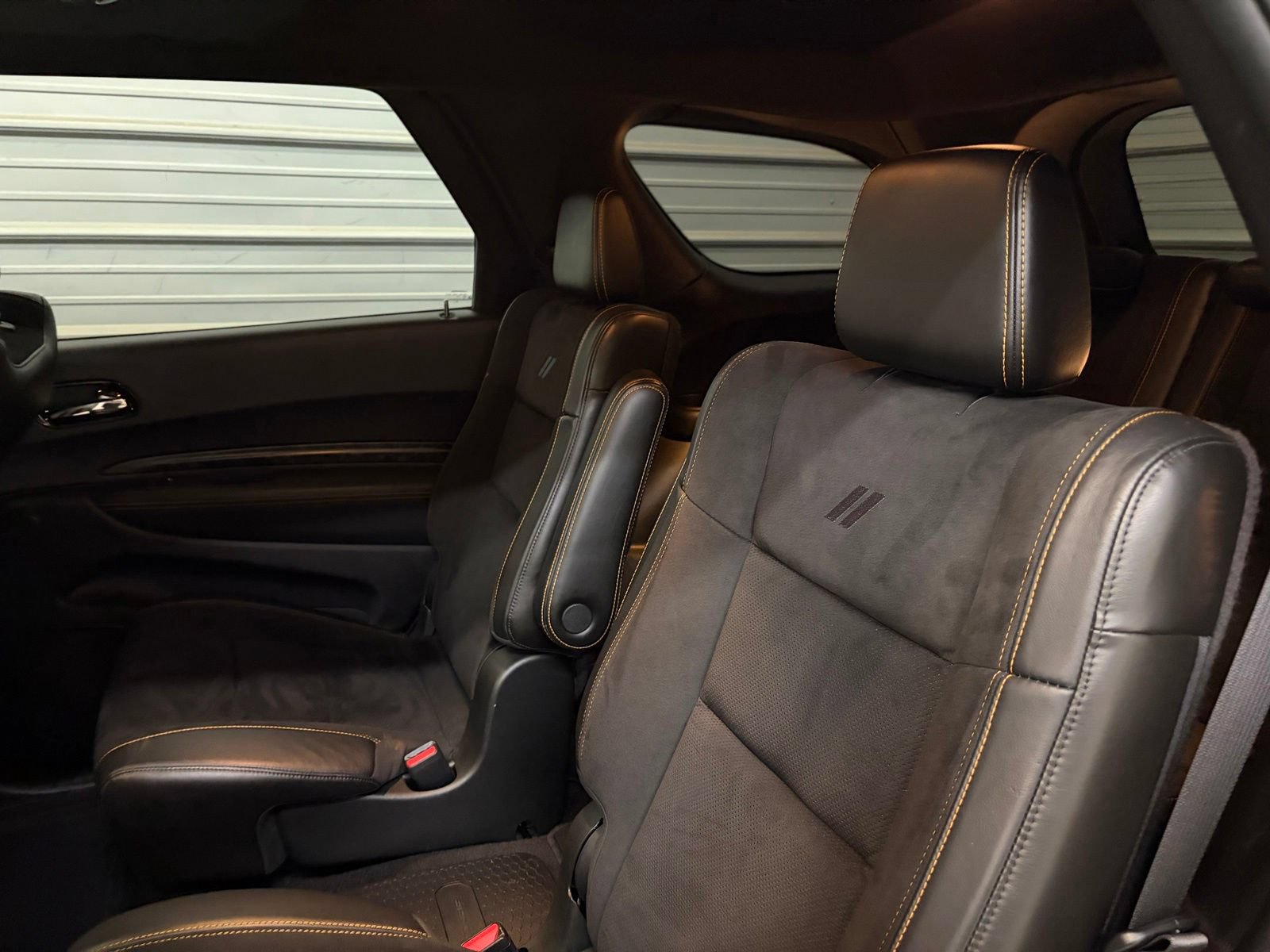 Used 2022 Dodge Durango R/T w/ Hemi Orange Plus Package AWD/4WD image 24