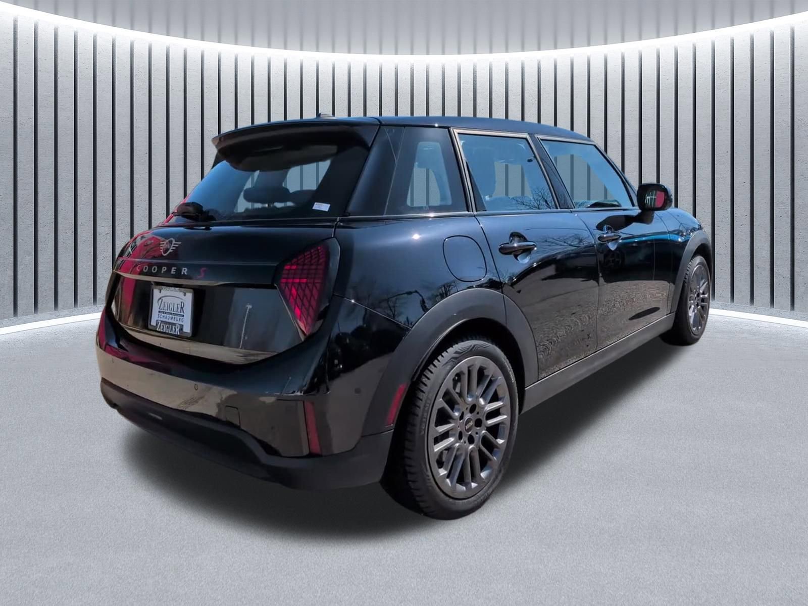 Used 2025 MINI Cooper S image 7