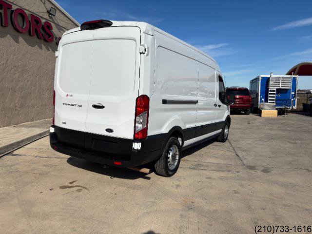 Used 2023 Ford Transit 250 Medium Roof AWD image 7