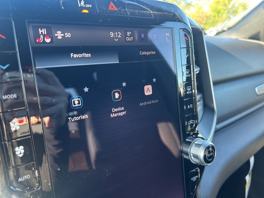 New 2026 RAM 1500 4x4 Crew Cab image 39