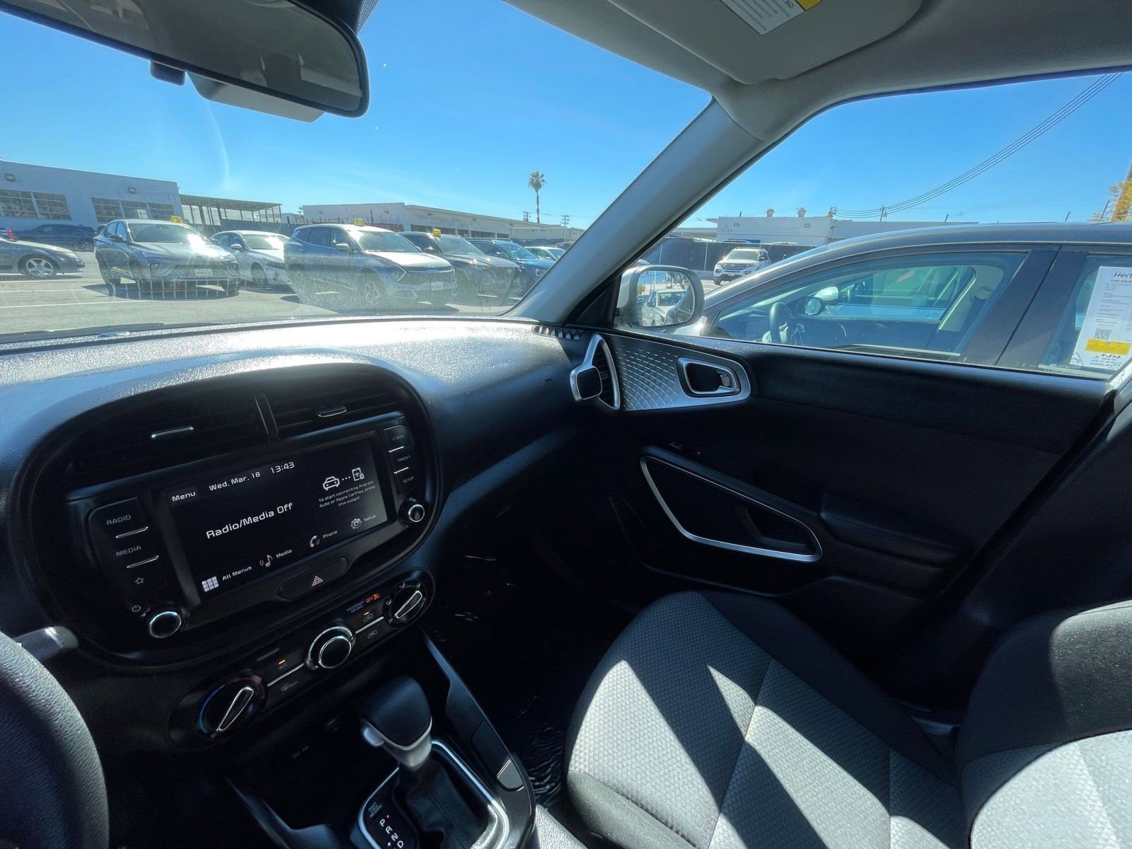 Used 2025 Nissan Altima 2.5 SV image 35