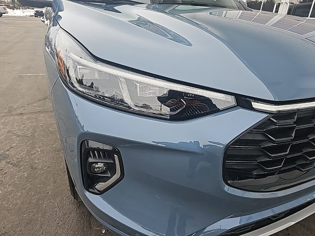 Used 2023 Ford Escape ST-Line Elite image 7