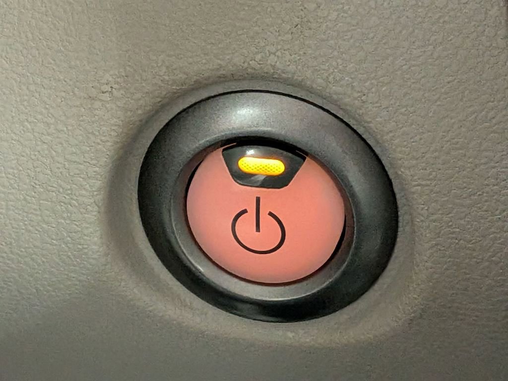 Used 2017 Nissan Leaf SV image 17