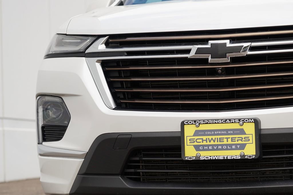 Used 2023 Chevrolet Traverse High Country w/ LPO, Floor Liner Package image 9
