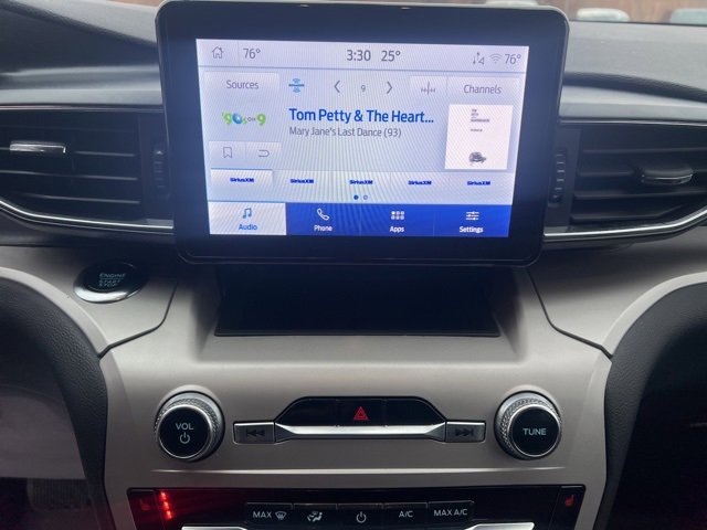 Used 2023 Ford Explorer XLT w/ Equipment Group 202A image 29