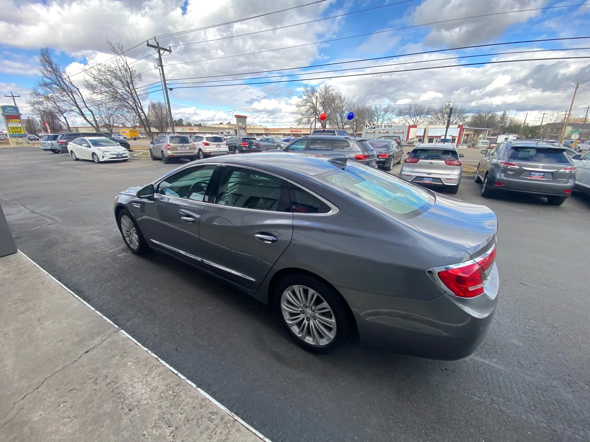 Used 2018 Buick LaCrosse Essence image 36