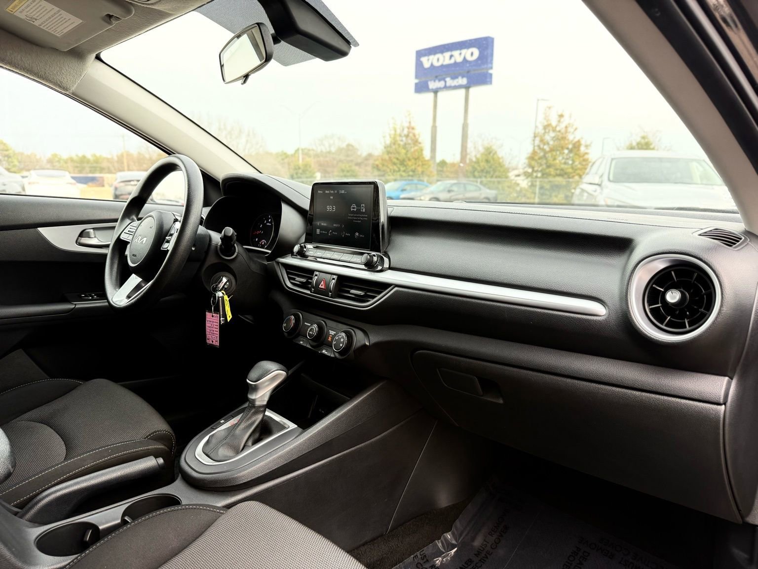 Used 2024 Kia Forte LX image 26