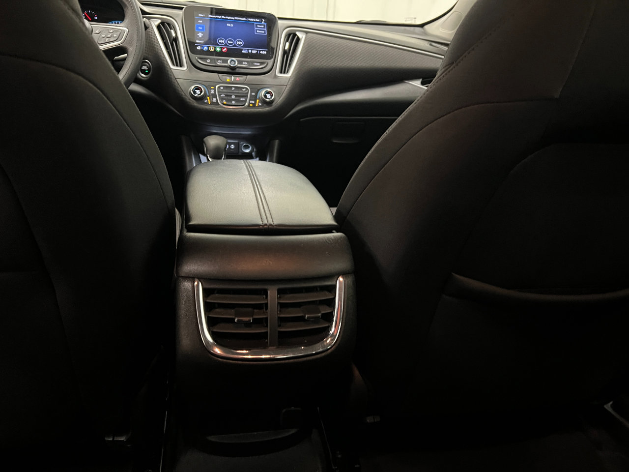 Used 2023 Chevrolet Malibu LT w/ Driver Confidence Package image 51