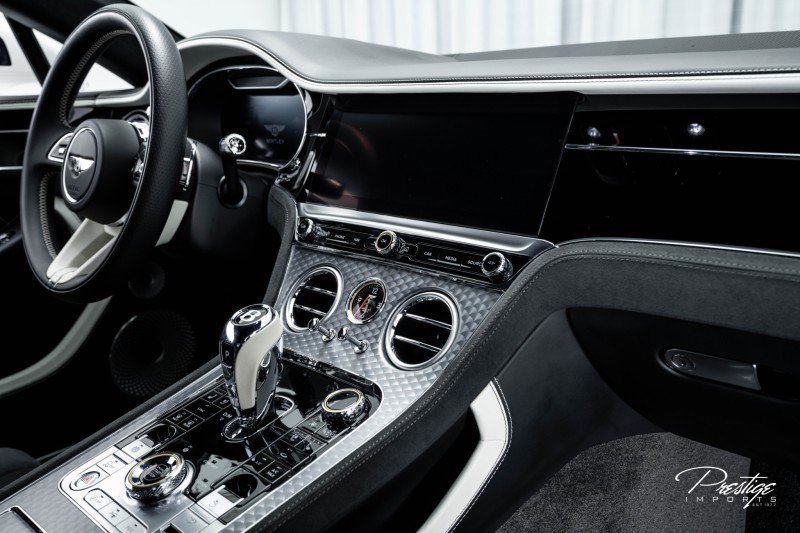 Used 2024 Bentley Continental GT Speed image 40