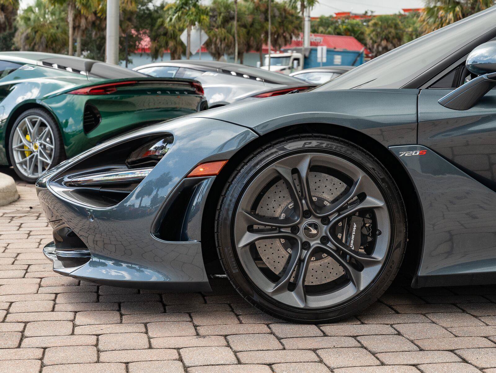 Used 2020 McLaren 720S Spider RWD image 41