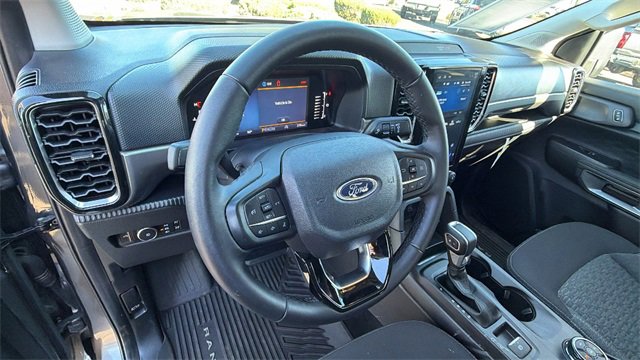 Used 2024 Ford Ranger XLT w/ FX4 Off-Road Package image 32