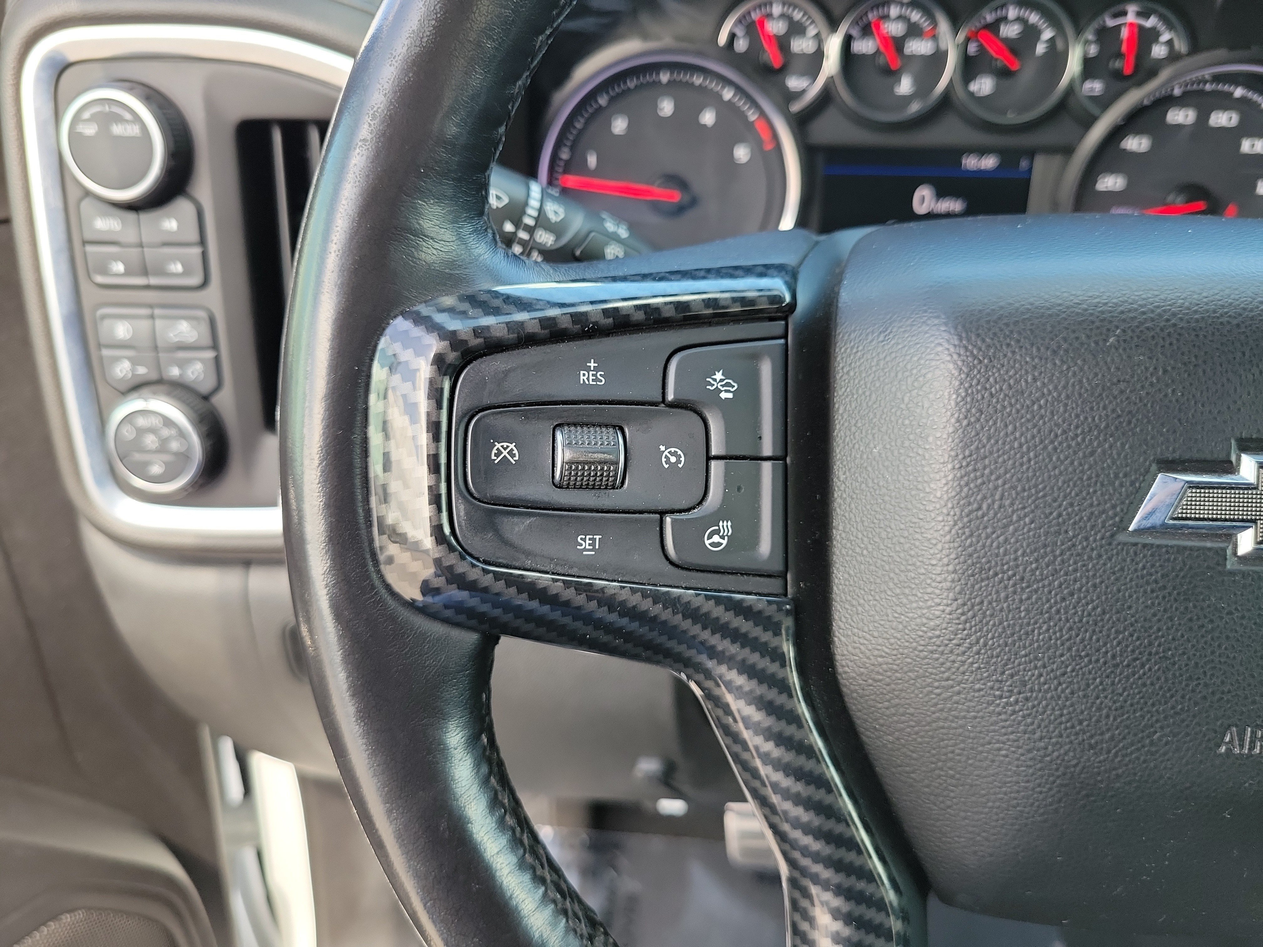 Used 2022 Chevrolet Silverado 2500 LTZ w/ LTZ Plus Package AWD/4WD image 19