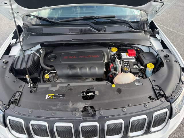 Used 2022 Jeep Compass Latitude AWD/4WD image 23