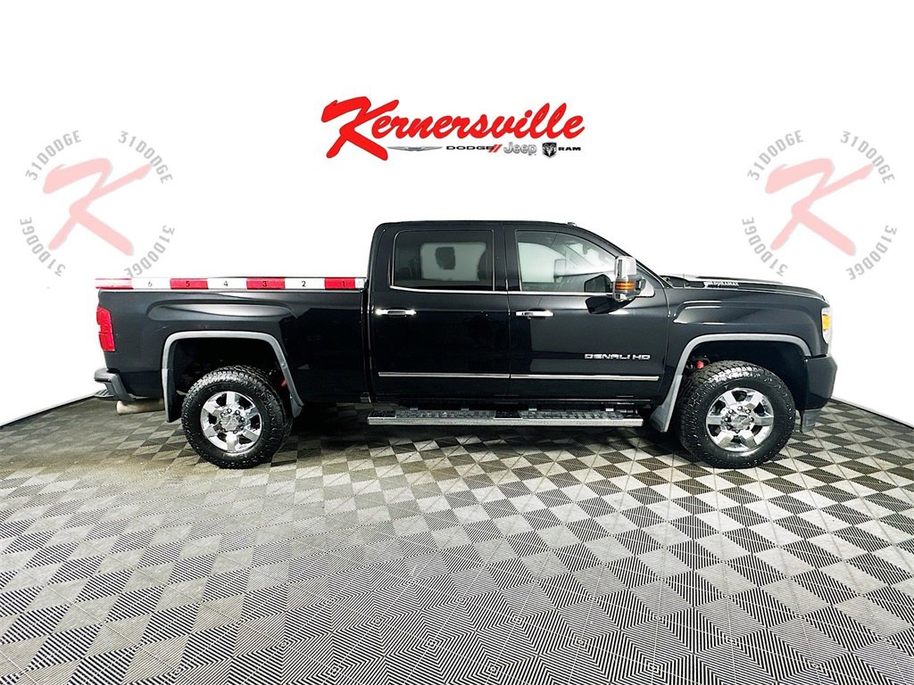 Used 2018 GMC Sierra 3500 Denali w/ Duramax Plus Package image 7