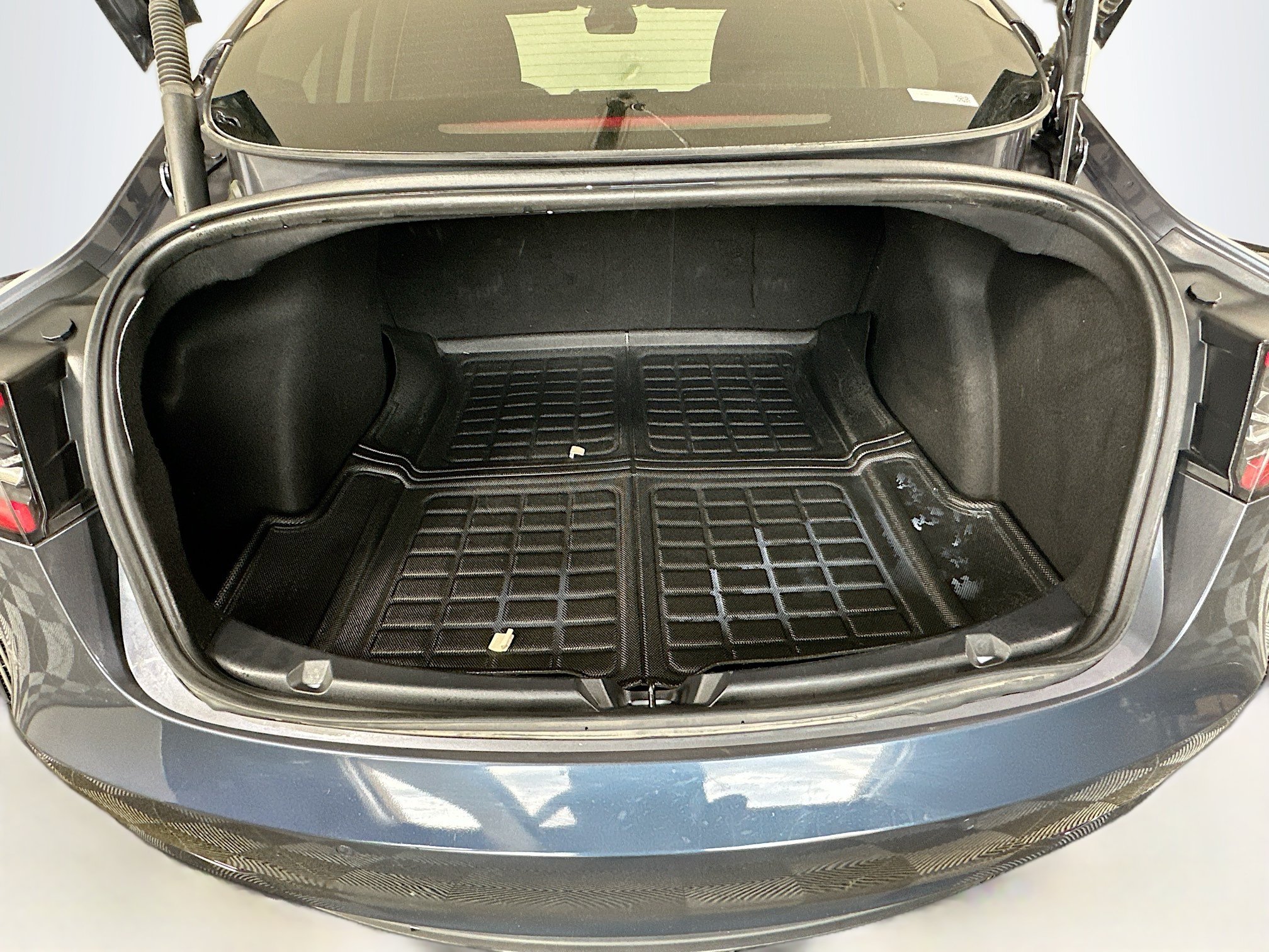 Used 2022 Tesla Model 3 Long Range AWD/4WD image 28